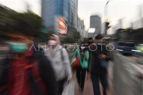 PENURUNAN ANGKA PENGANGGURAN DI INDONESIA ANTARA Foto