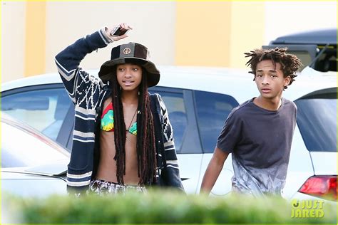 Willow Smith Wears Bikini Top to Dinner with Jaden & Friends: Photo ...