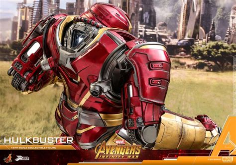 Hot Toys Hulkbuster Figure From Infinity War Revealed
