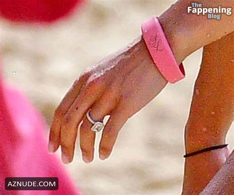 Amelia Tank Sexy Shows Off Her Fabulous Physique Wearing A Hot Bikini At The Beach With Olly