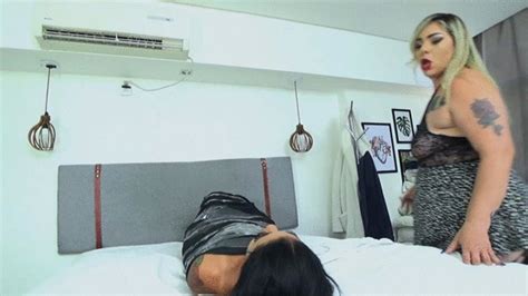 BBW GODDESS EXPLODING ON BRUNETTE S FACE BY ATENA AND PIETRA CAM BY ALINE FULL HD GODDESS