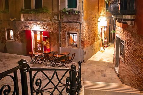 10 Places Where Locals Love To Eat In Lyon Where To Find Lyons Best