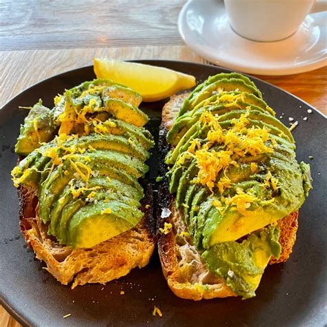 Reykjavik Roasters Miðborg Reykjavík Iceland Avocado toast Review