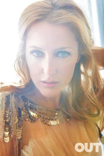 Gillian Anderson Had A Girlfriend In High School Other Stars Whove Confessed To Lesbian