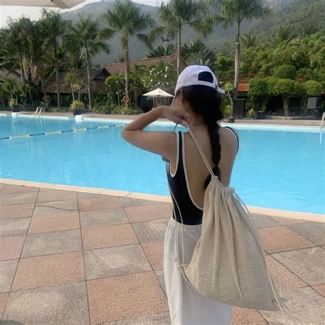 BIKINI LIỀN MẢNH Đồ bơi đi biển 1 mảnh khoét lưng đủ màu Shopee