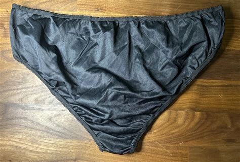 Vtg Panties All Nylon Gusset Bikini Rise Second Skin Gem