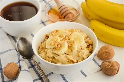 Mingau de Aveia e Banana Receita Simples e Saudável