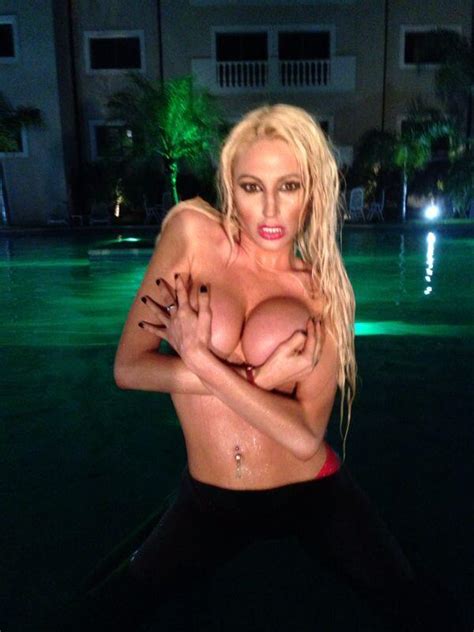 Naked Victoria Xipolitakis Added 07 19 2016 By KA