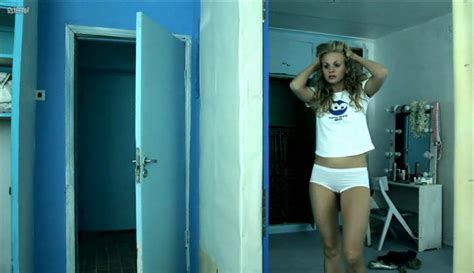 Naked Elina Purde In Soovide Puu