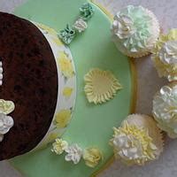 NAKED FRUIT CAKE Decorated Cake By Tinascupcakes CakesDecor