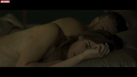 Naked Marta Etura In Offering To The Storm