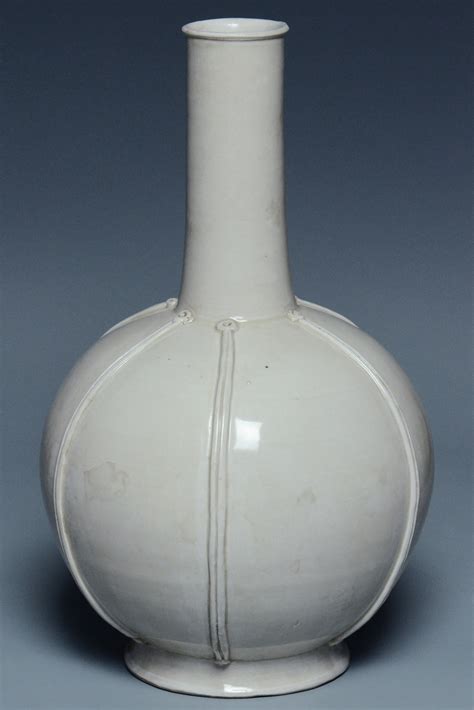 A Song Dynasty Dingyao White Glazed Vase Rivertownantiquesauctions