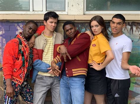 Sex Education Incluir A Pareja Trans En Su Cuarta Temporada Escandala