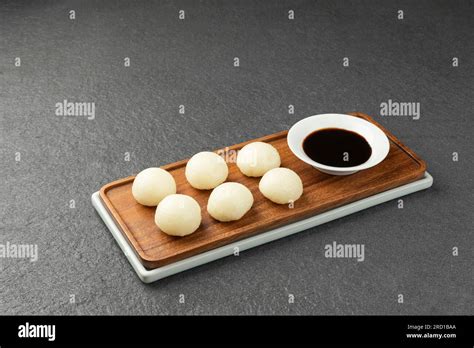 Brown Sugar Glutinous Rice Cake Stock Photo Alamy