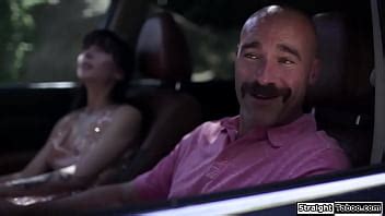 Babe Anal Follada Al Aire Libre Por Fatherinlaw Xvideos