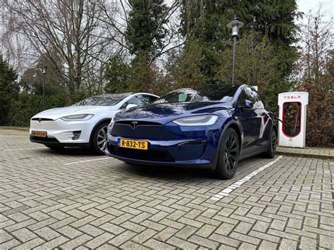 Cadeautje Van Tesla Gratis Opladen Voor Alle Evs Op 29 Augustus Bij