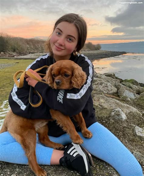 Sophie Nelson Nude OnlyFans Leaks Fappening FappeningBook