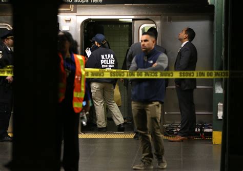 Woman Thrown In Front Of Train At Times Square Subway Station Is Killed The New York Times