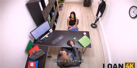 Loan K Woman Is Rammed By The Horny Lender Hoping For Some Discount Tnaflix