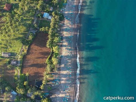 Pantai Batu Karas Destinasi Wisata Menawan Pangandaran