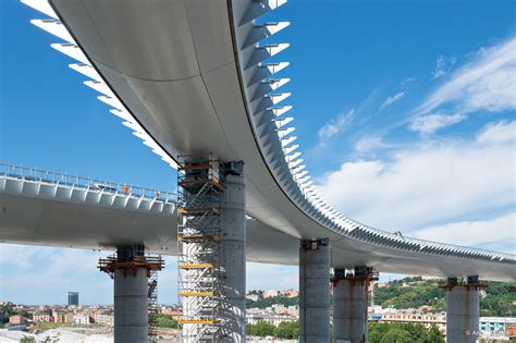 Le Nouveau Pont De G Nes Construit En Un Temps Record A T Inaugur