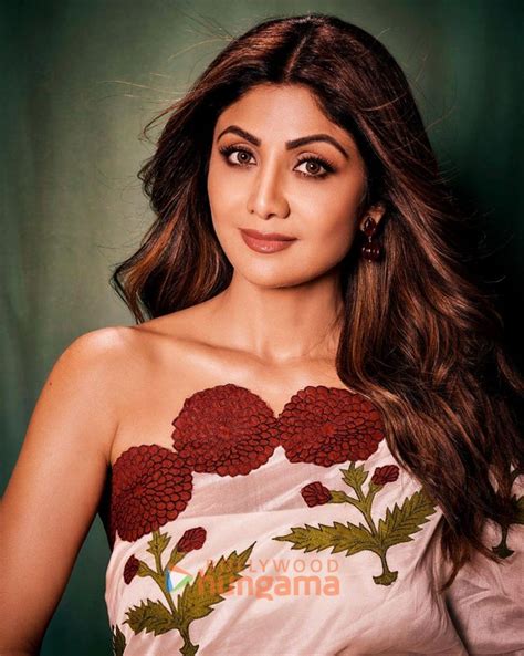 Shilpa Shetty Photos Images Hd Wallpapers Shilpa Shetty Hd Images