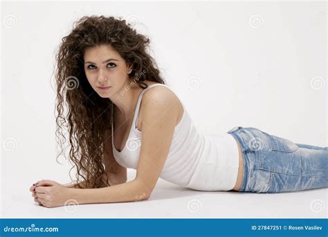 Sexy Jong Meisje In Overhemd En Jeans Stock Afbeelding Image Of Brunette Manier