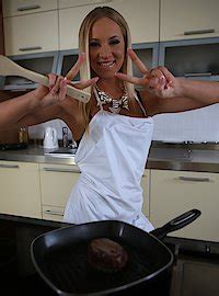 Hot Blonde Got What She Wanted Milf Fox