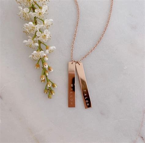 Кулоны с гравировкой 2024 | ВКонтакте