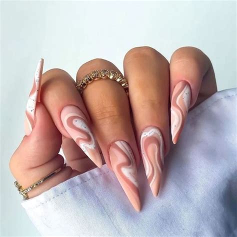 Nude Nails With Design Minimalist Nails Chic Nails Swag Nails Stylish Nails Classy Acrylic