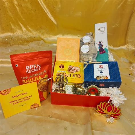 Festive Indulgence Hamper Ts By Rashi