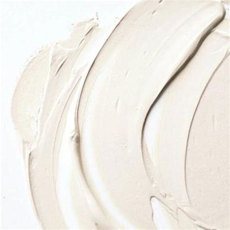 NUDE BY NATURE RADIANT LOOSE POWDER FOUNDATION FarmacyRoom