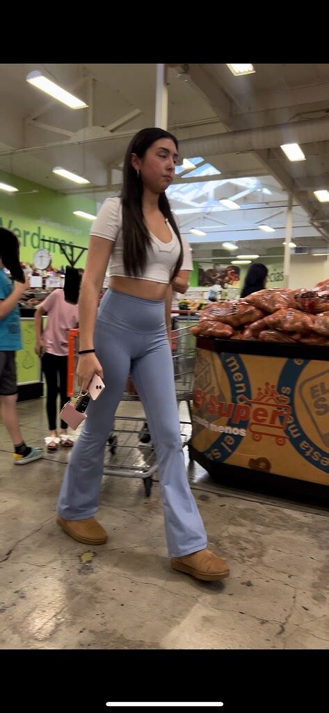 Perfect Tight Flare Latina Cutie Page Spandex Leggings Yoga Pants Forum