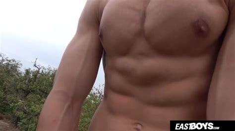 性感肌肉男孩 Jared Shaw 弯曲 Pornhub Gay