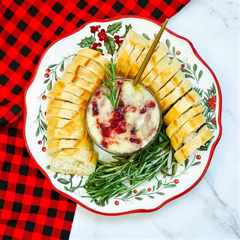 how to serve brie 8