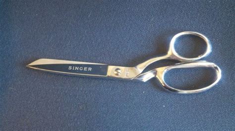 Vintage 708H Singer Sewing Scissors