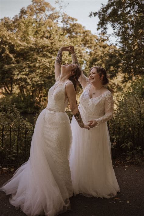 Sweet Lesbian Micro Wedding Corrina Freya Caitlin Wilder Photography