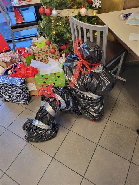 A wrapping boxes how to secret makes every gift look professional 7