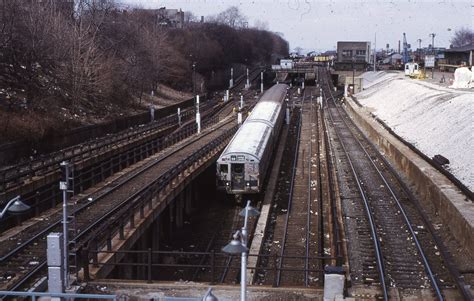 Commuters erupt over the high price of the nyc to ewr shuttle 24