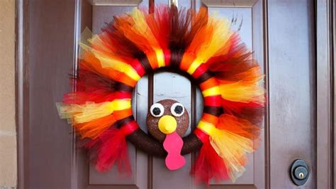 Easy Diy Turkey Tulle Wreath Tutorial Diy Joy