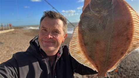Sea Fishing for Winter flatfish in England - YouTube