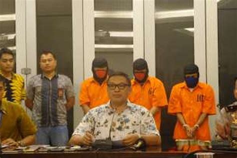 Selain Facebook Pelaku Prostitusi Anak Juga Gunakan Jejaring Sosial Khusus Gay