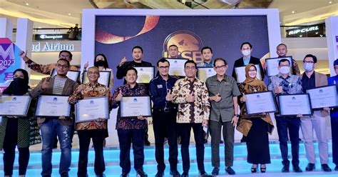 Blibli Raih Penghargaan Icsb Presidential Award 2022 Tafenpahcom