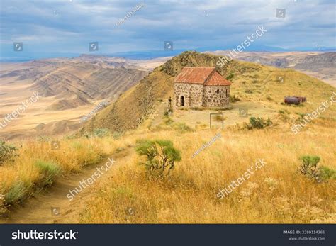 100448 Building Guard House Images Stock Photos And Vectors Shutterstock