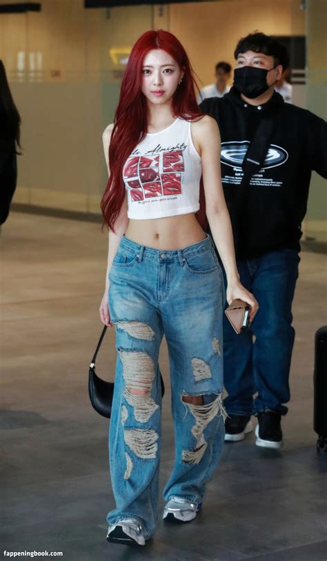 Itzy All In Us Yuna Itzy Shin Yu Na Nude Onlyfans Leaks Fappening Fappeningbook