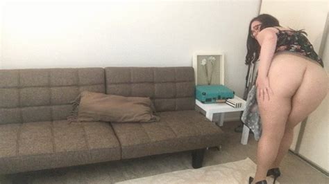 BBW Shows Off Hot Body In Nude Hose Jaynes Naughty Clips Clips4sale