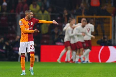 Rapor Pemain Mu Saat Imbang Di Kandang Galatasaray Garnacho Makin
