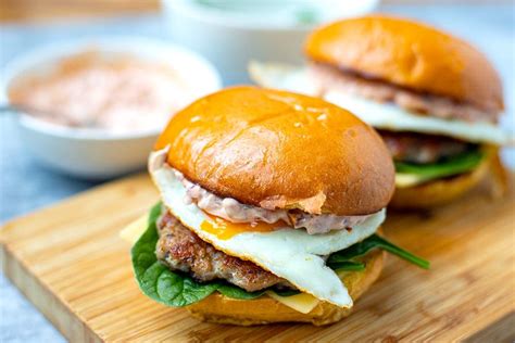 The Burger Lovers Guide To The Best Burger Recipe
