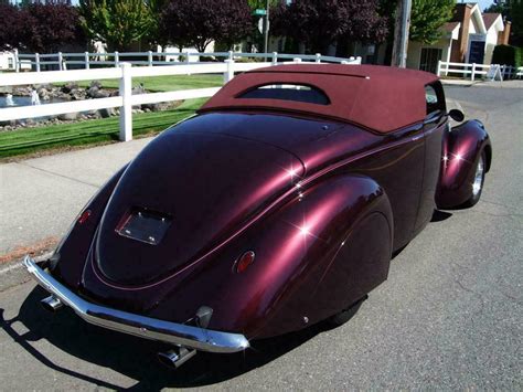 1937 Lincoln Zephyr Custom Roadster Rear 34 112876