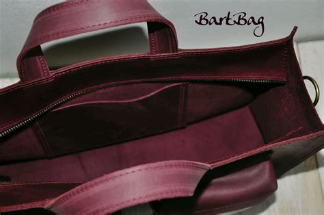 Кожаная сумка "Милдред" винного цвета – купить в интернет-магазине на ...